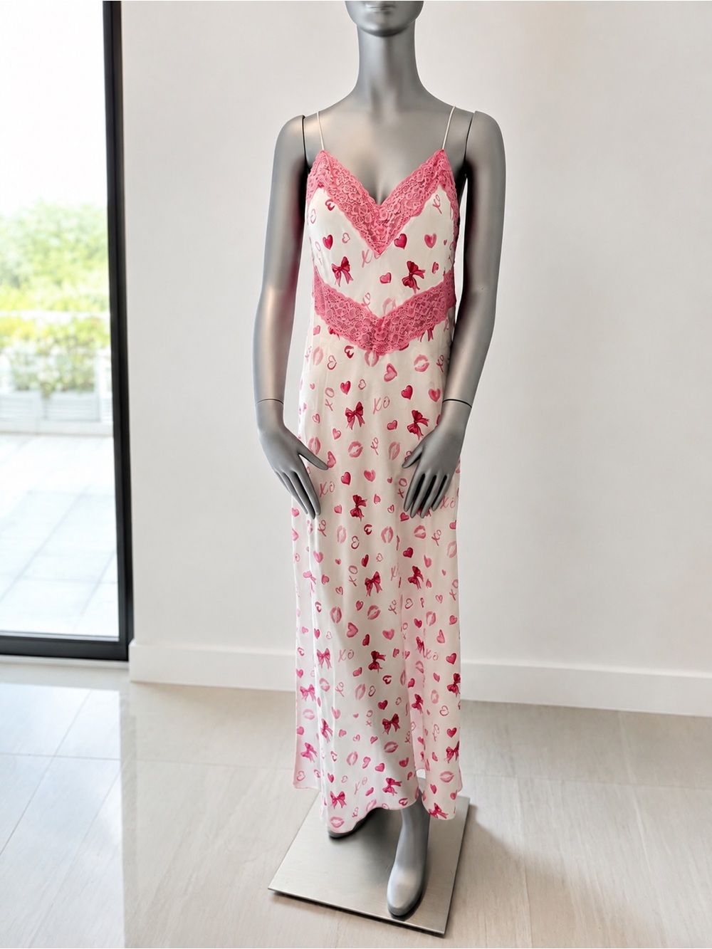 LOVESHACKFANCY Serita maxi Dress NEW Size Medium